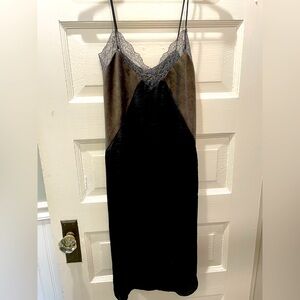 Zara black chemise, size medium